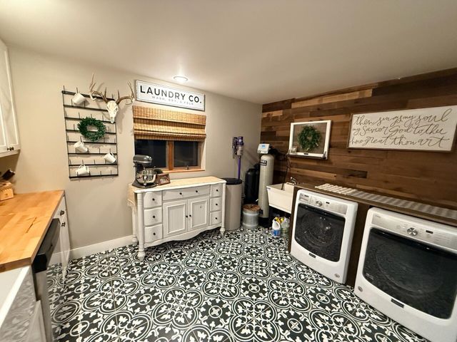 772 W 900 S, Hebron, IN 46341