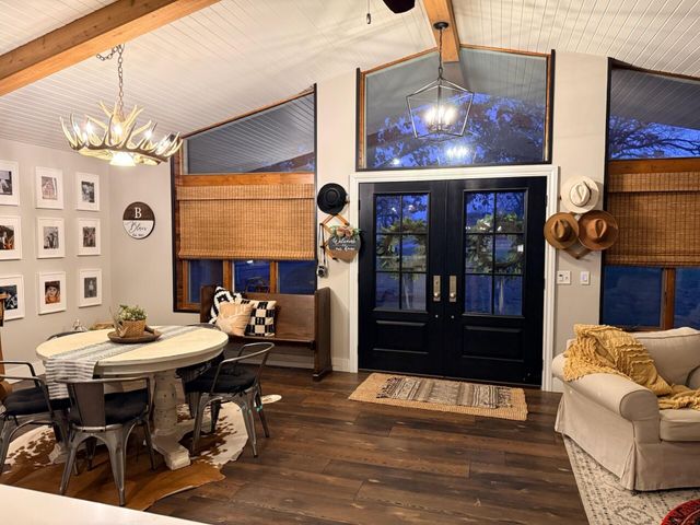 772 W 900 S, Hebron, IN 46341