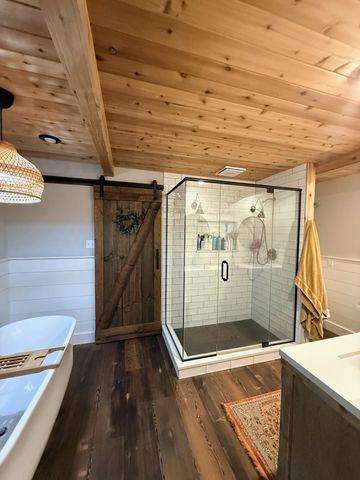 772 W 900 S, Hebron, IN 46341