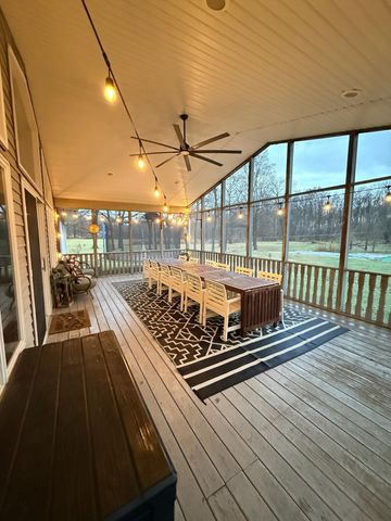 772 W 900 S, Hebron, IN 46341