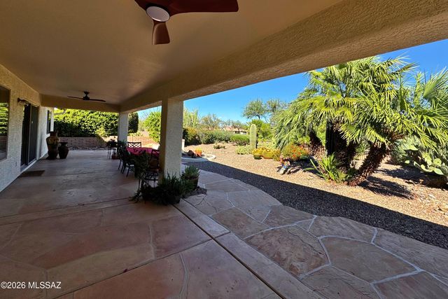 1190 N Laurel Glen Drive, Green Valley, AZ 85614