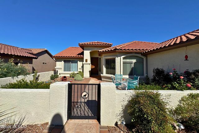 1190 N Laurel Glen Drive, Green Valley, AZ 85614