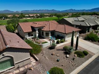 1190 N Laurel Glen Drive, Green Valley, AZ 85614