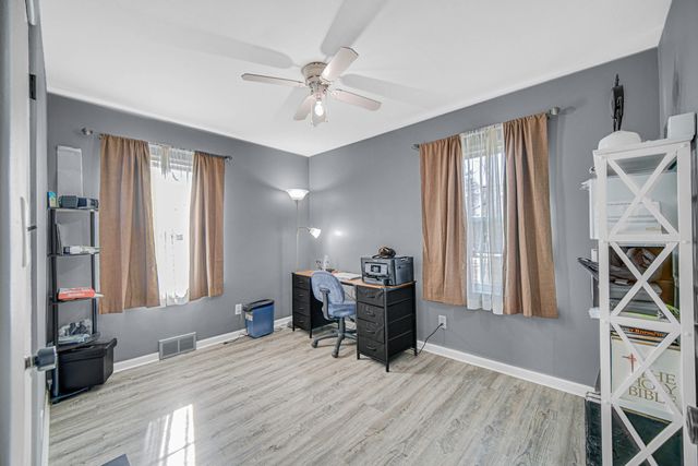 1119 W 38th Place, Hobart, IN 46342