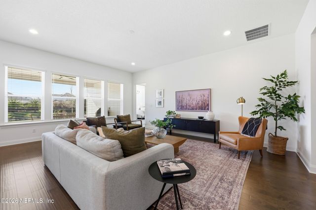 460 SHINNECOCK Drive, St. Johns, FL 32259