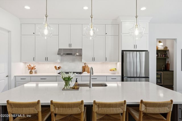 460 SHINNECOCK Drive, St. Johns, FL 32259