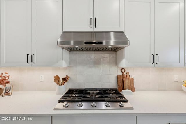 460 SHINNECOCK Drive, St. Johns, FL 32259