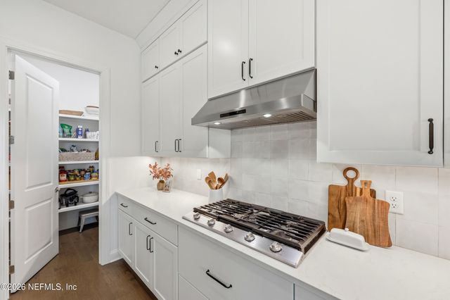 460 SHINNECOCK Drive, St. Johns, FL 32259