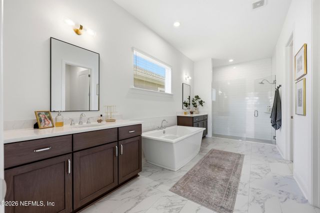 460 SHINNECOCK Drive, St. Johns, FL 32259