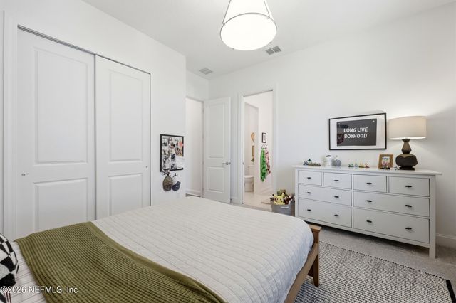 460 SHINNECOCK Drive, St. Johns, FL 32259