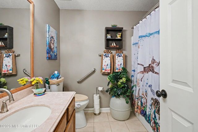 7741 Meadow Ridge Lane, Olive Branch, MS 38654