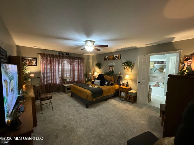 7741 Meadow Ridge Lane, Olive Branch, MS 38654