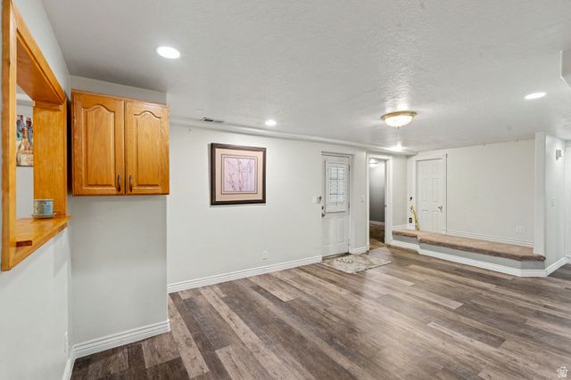 1761 S DAVIS BLVD, Bountiful, UT 84010