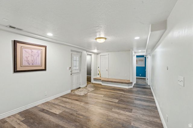 1761 S DAVIS BLVD, Bountiful, UT 84010