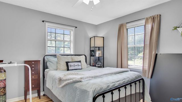 1620 Peach Orchard Road NW, Hartselle, AL 35640