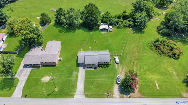 1620 Peach Orchard Road NW, Hartselle, AL 35640