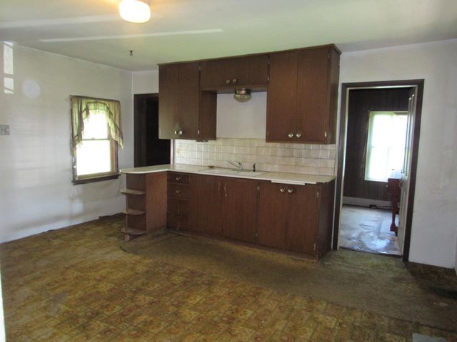 W1037 STATE ROAD 96, Kaukauna, WI 54130