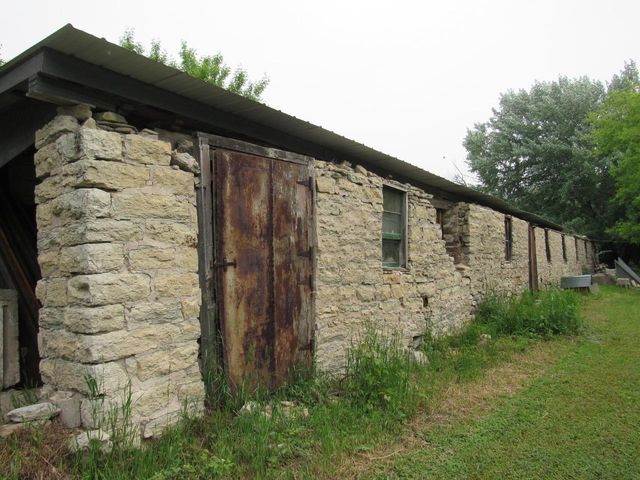 W1037 STATE ROAD 96, Kaukauna, WI 54130