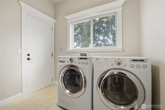15430 SE 67th Place, Bellevue, WA 98006