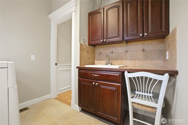 15430 SE 67th Place, Bellevue, WA 98006