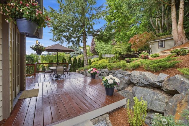 15430 SE 67th Place, Bellevue, WA 98006
