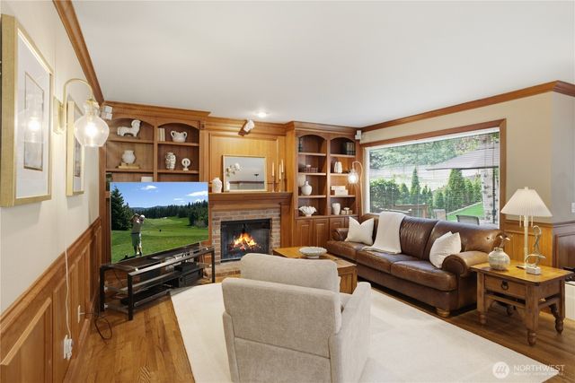 15430 SE 67th Place, Bellevue, WA 98006