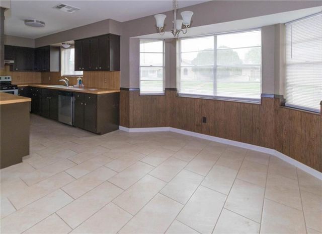 4637 Newbury Lane, Corpus Christi, TX 78411
