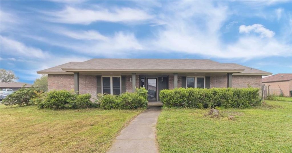 4637 Newbury Lane, Corpus Christi, TX 78411