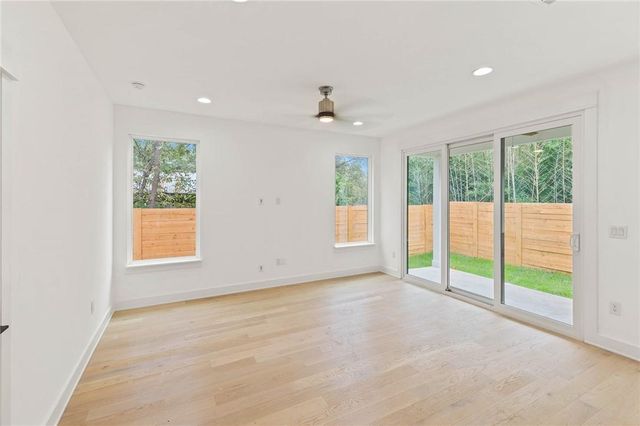 3321 Hemlock Ave 2, Austin, TX 78722