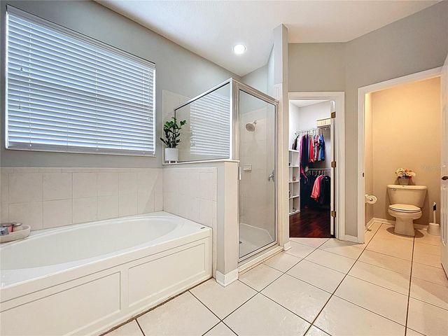 19540 SUNSET BAY DRIVE, Land O Lakes, FL 34638