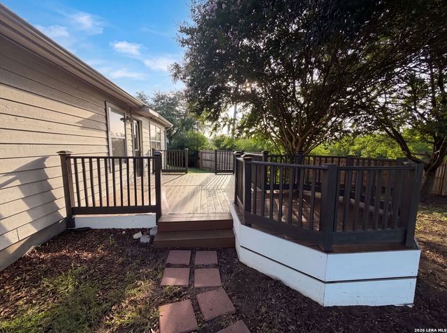 6137 Portchester, Schertz, TX 78108