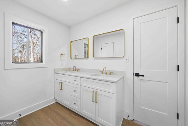 8975 Martin Road, Roswell, GA 30076