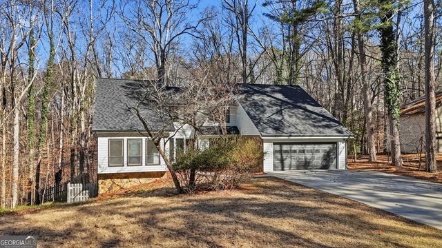 8975 Martin Road, Roswell, GA 30076