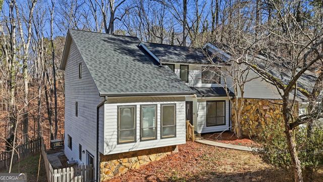 8975 Martin Road, Roswell, GA 30076
