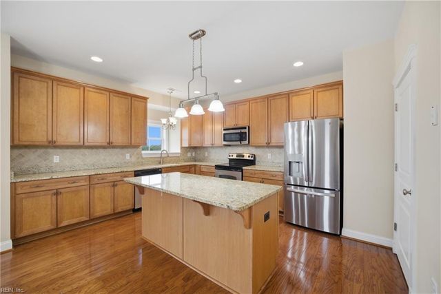 2950 Baltic Ave Apt 502, Virginia Beach, VA 23451