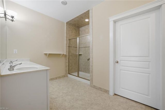 2950 Baltic Ave Apt 502, Virginia Beach, VA 23451