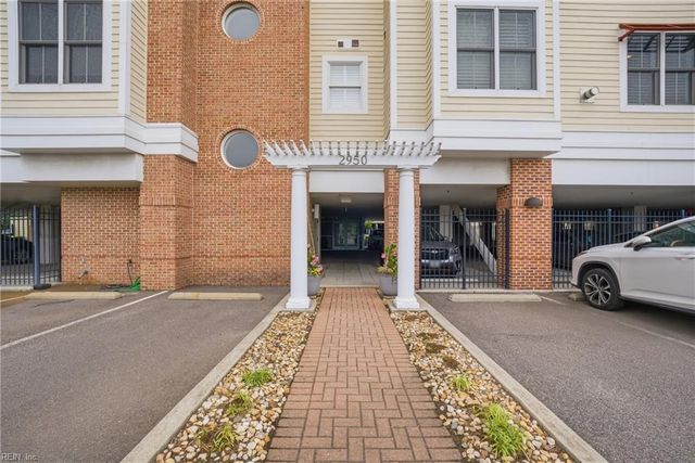 2950 Baltic Ave Apt 502, Virginia Beach, VA 23451