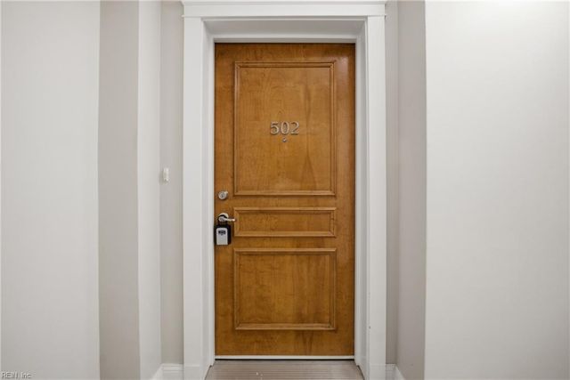 2950 Baltic Ave Apt 502, Virginia Beach, VA 23451