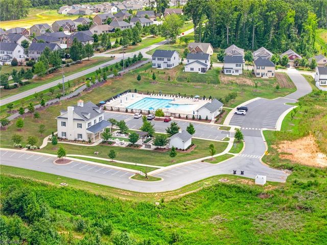 1671 Coopers Hawk Drive, Kernersville, NC 27284