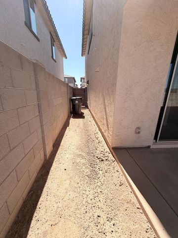 3330 S 180th Lane, Goodyear, AZ 85338