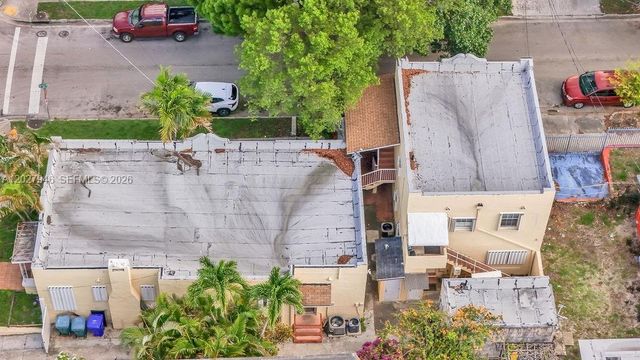 242 SW 15th Avenue, Miami, FL 33135