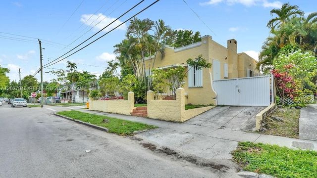 242 SW 15th Avenue, Miami, FL 33135