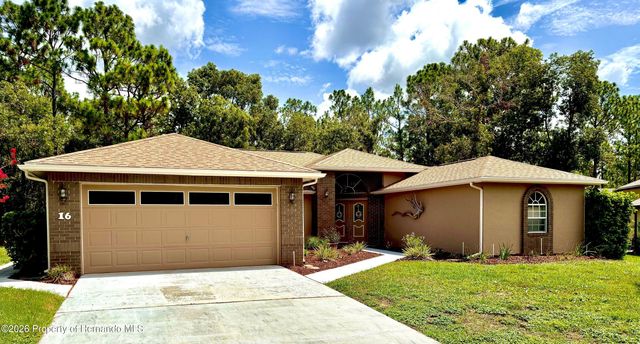 16 Pawpaw Court, Homosassa, FL 34446
