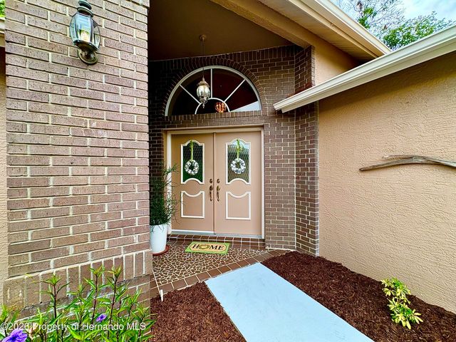 16 Pawpaw Court, Homosassa, FL 34446