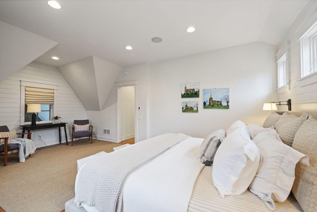 11674 Riviera Drive, New Buffalo Twp, MI 49117