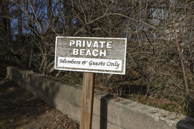 11674 Riviera Drive, New Buffalo Twp, MI 49117