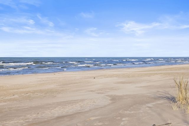 11674 Riviera Drive, New Buffalo Twp, MI 49117