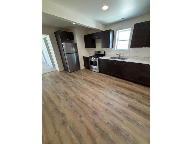 878 Washington Street, Prescott, WI 54021