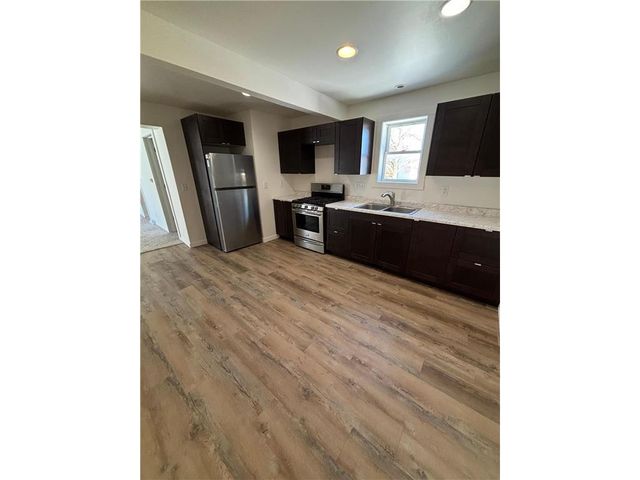 878 Washington Street, Prescott, WI 54021