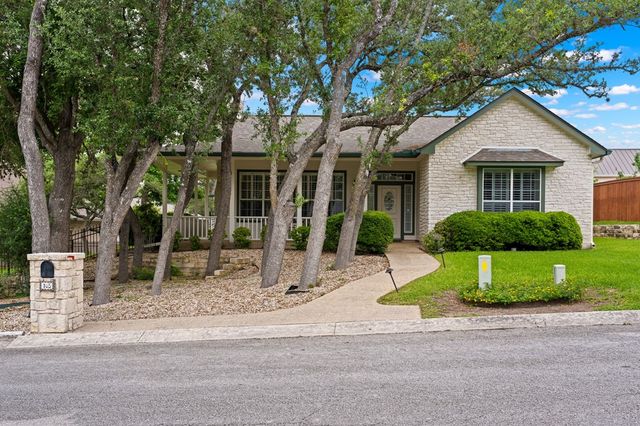 105 St Andrews Loop, Kerrville, TX 78028
